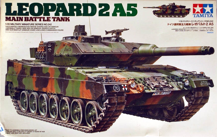 お値下1/35 ミニチャンプス ドイツ レオパルド2 A4 戦車、軍用車両